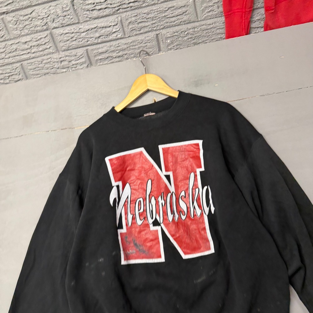 Vintage Nebraska Cornhuskers Sweatshirt Black Graphic Pullover NCAA 90s‎ Style